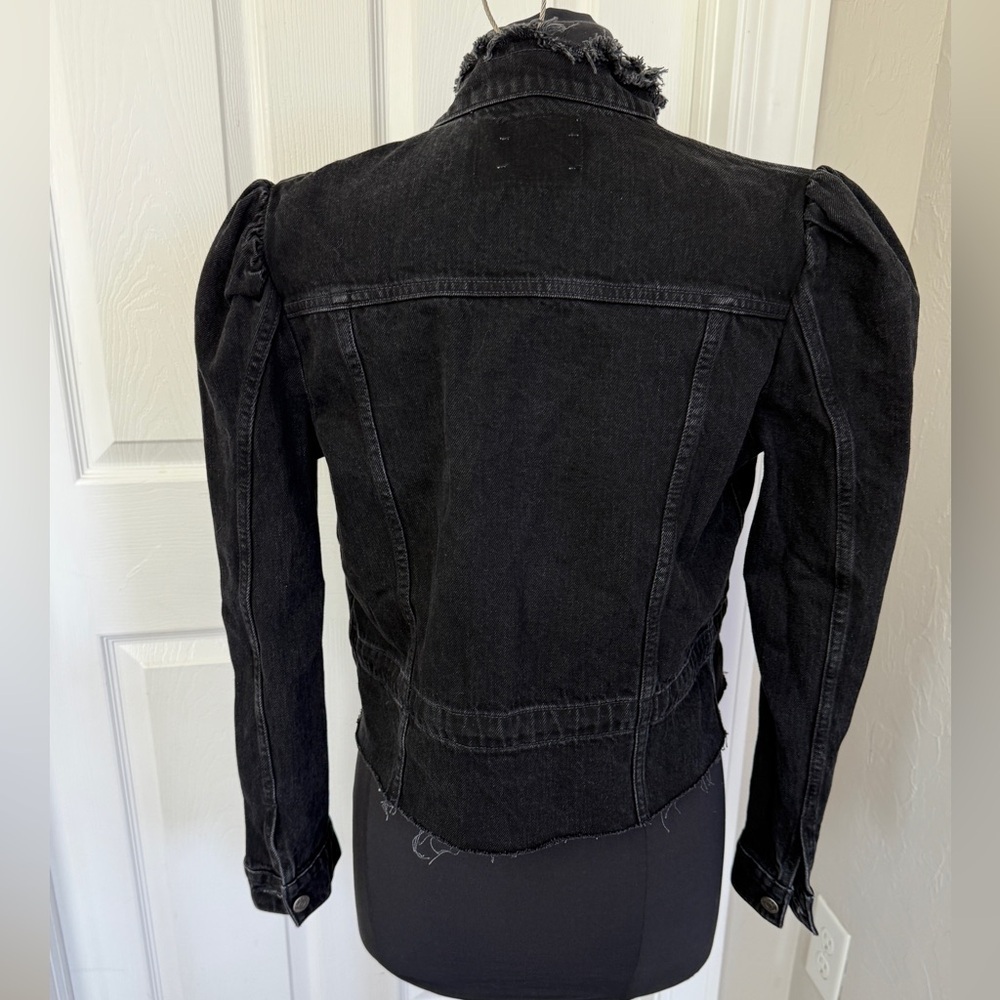 ÉTICA Remi Reconstructed Jacket in the color "Black Rock". - Picture 4 of 7